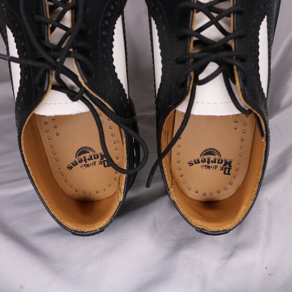 Dr. Martens Black & White Wingtip Brogue Oxford Shoes Size 7 NWOB - Picture 6 of 8